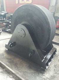 China Marine Harbor Rubber Roller Wheel Fender For Dry Docks And Restricted Channels supplier