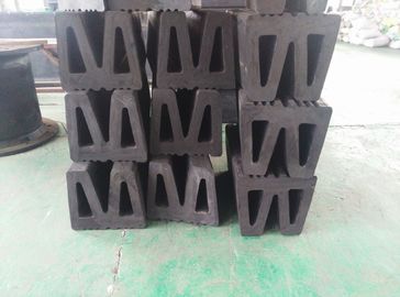China W Type Marine Dock Rubber Fenders For Ships / Ocean Going Tugboats supplier