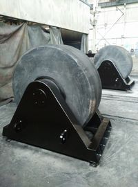 China Roller Wheel Type Marine Rubber Fender Drum Rudder Fendering For Dock supplier