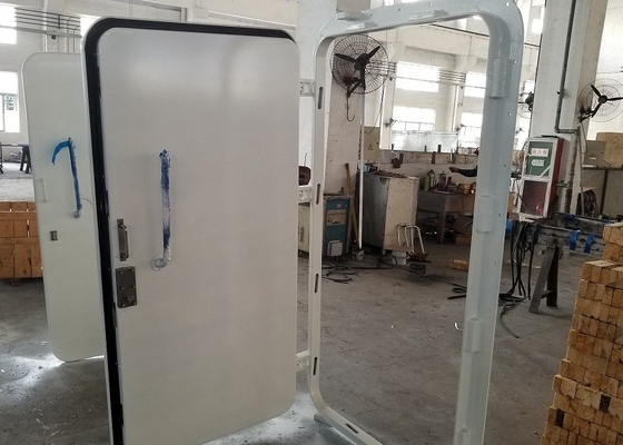 China 0.5 Mpa High Pressure Access Marine Doors A60 Fireproof Watertight Hinged supplier
