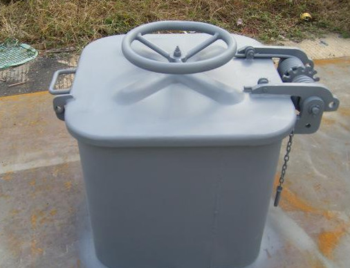 China Quick Action Marine Watertight Hatch Covers 12mm Thickness supplier