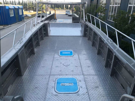 Embedded  Aluminium Marine Manhole Cover Type Hatch Cover square or oval-shaped supplier