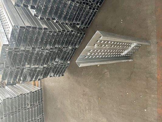 Galvanized Steel Scaffolding Plank Springboard Corrosion Resistant Customizable Size supplier
