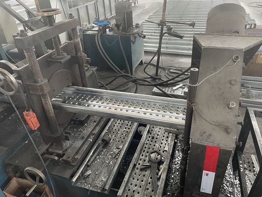 Galvanized Steel Scaffolding Plank Springboard Corrosion Resistant Customizable Size supplier