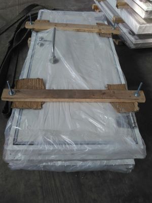 8mm Thickness Gastight Fireproof Marine Doors and Ship Doors for Dangerous Goods Roll-on Vessels