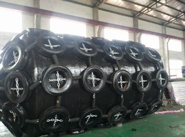 Marine Fender Floating Inflatable Pneumatic Rubber Fender Ship / Dock Fenders